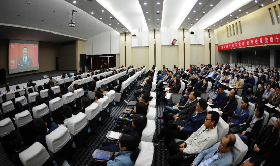 抓实党建 厚植新时代东风根与魂_西游汽车网