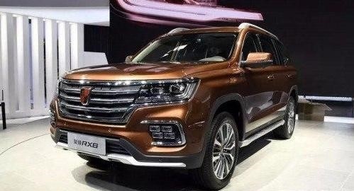 【西游汽车网】自带豪华配置,荣威x8气场太强,还能"北京瘫"的7坐suv